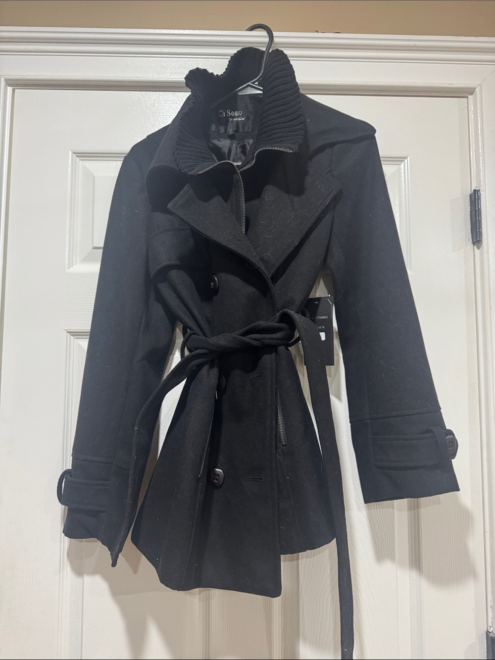 Ci Sono Black belted and zip coat L new with Tag